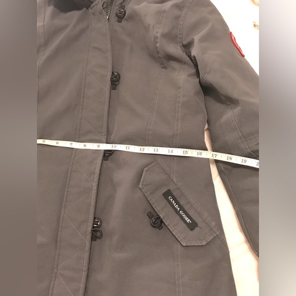 COPY - Canada Goose Youth Brittania Grey - Picture 7 of 7
